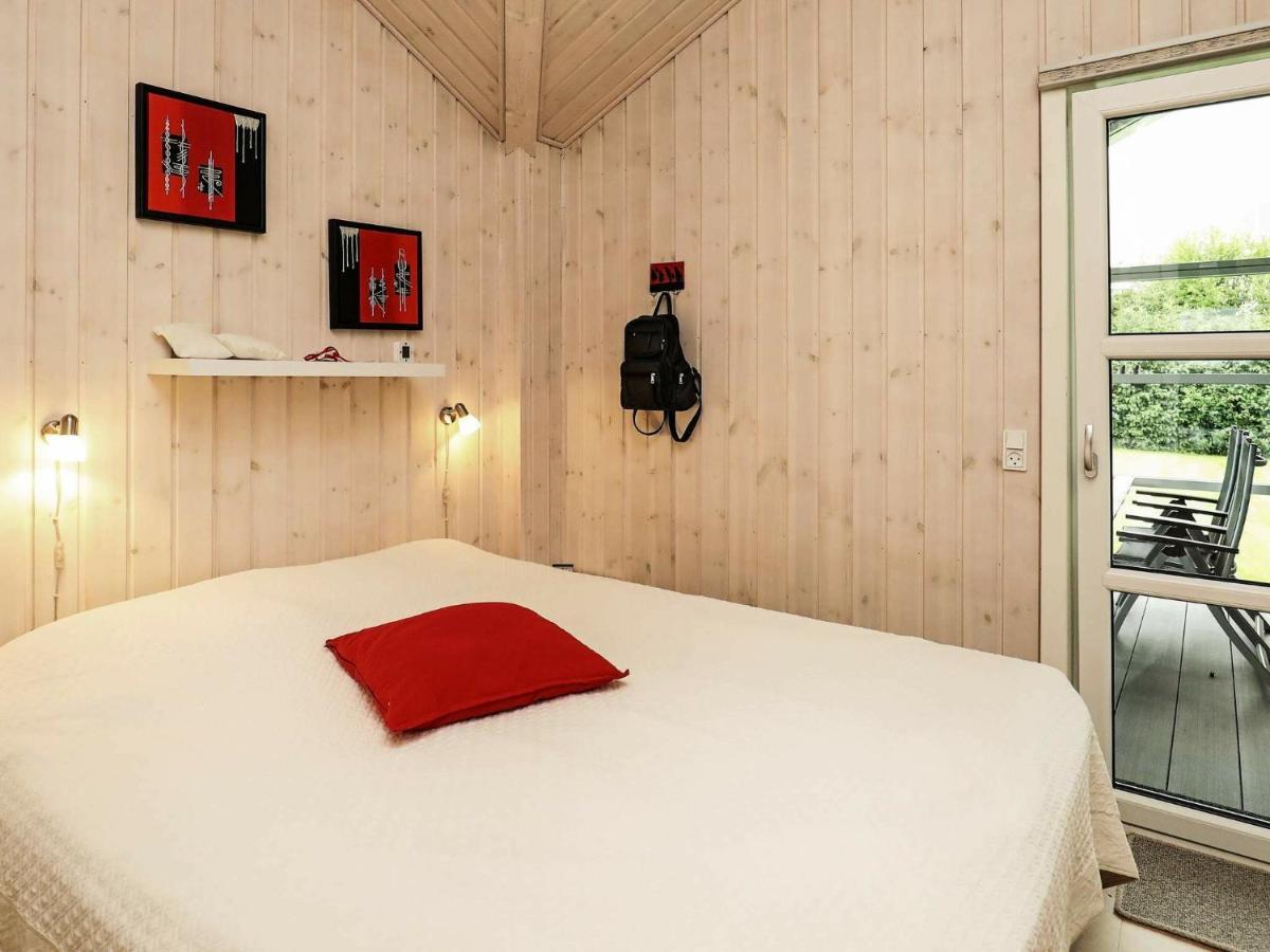 8 Person Holiday Home In Fjerritslev Exterior photo