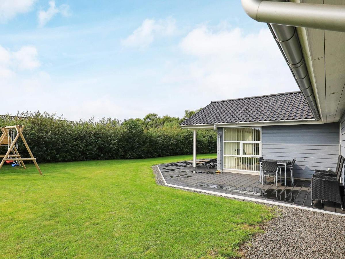 8 Person Holiday Home In Fjerritslev Exterior photo